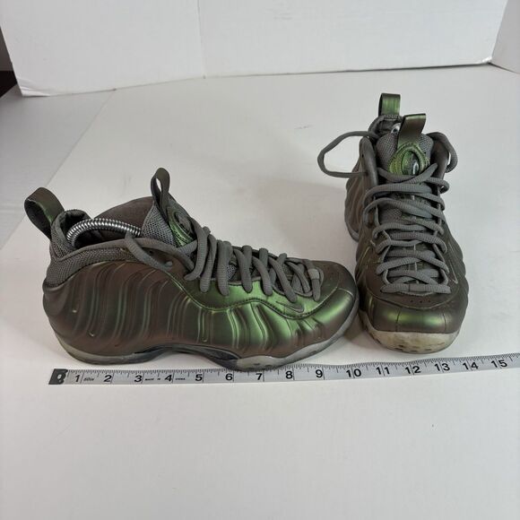 Nike Air Foamposite One 'Shine' AA3963-001 Women's Size 8 Green - Picture 9 of 11